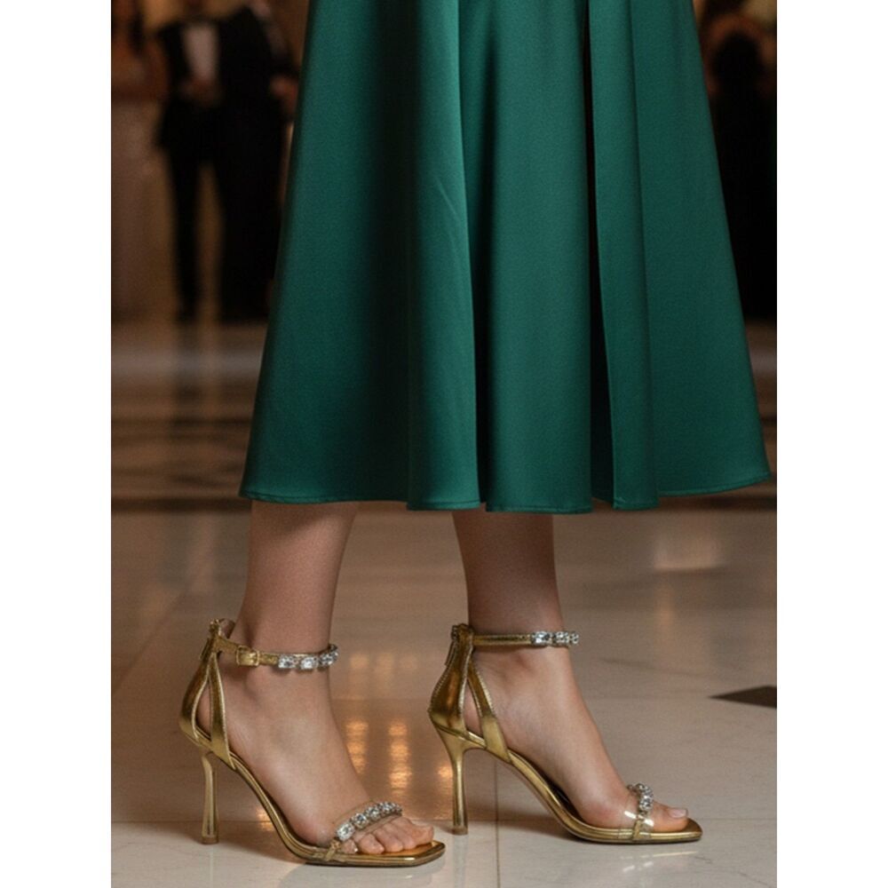 Jessica Simpson Gold Rhinestone Formal Heels Shoes - Size 6.5